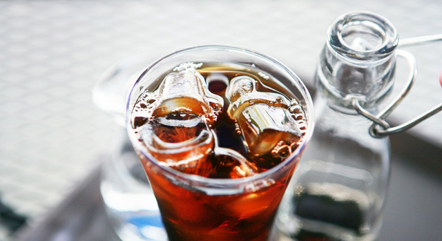 コーヒーとあわせて飲む