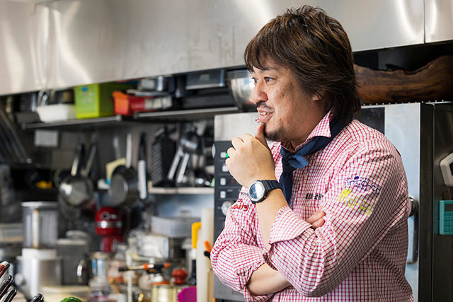 「おいしいウニを注文するには、ウニの基礎知識を知っておくのが大事」と辻田さん