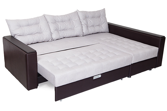 ソファベッドは背もたれと座面が平らになるため、ベッドとしても使える