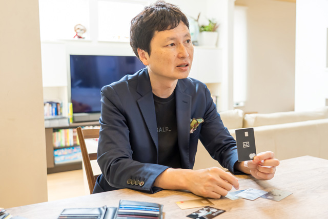 「中小企業のカード選びでよくある失敗が、『限度額が低くて上限に達してしまう』ことと、『従業員数増加で枚数が足りなくなる』ことです」と菊地さん