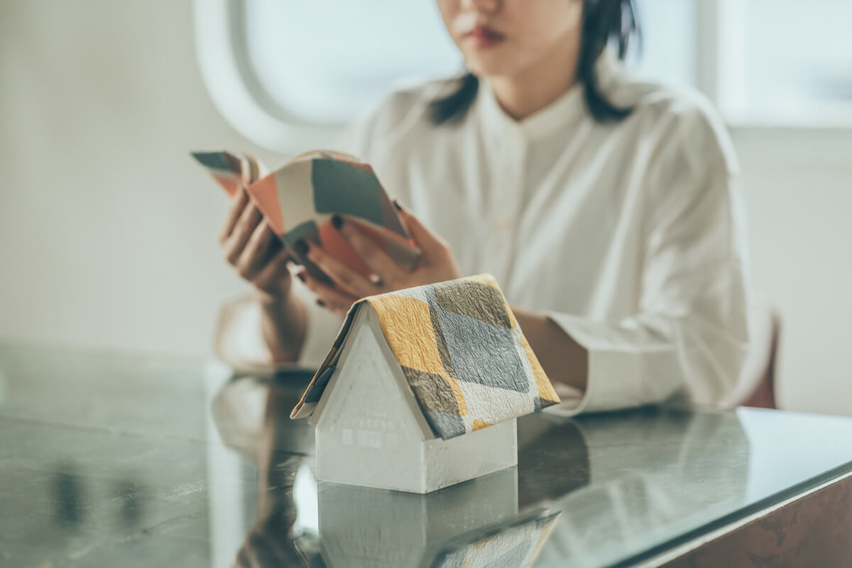 お気に入りの場所で読書を