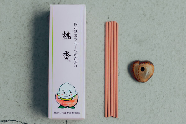 三香堂／桃香（備前焼香立付）