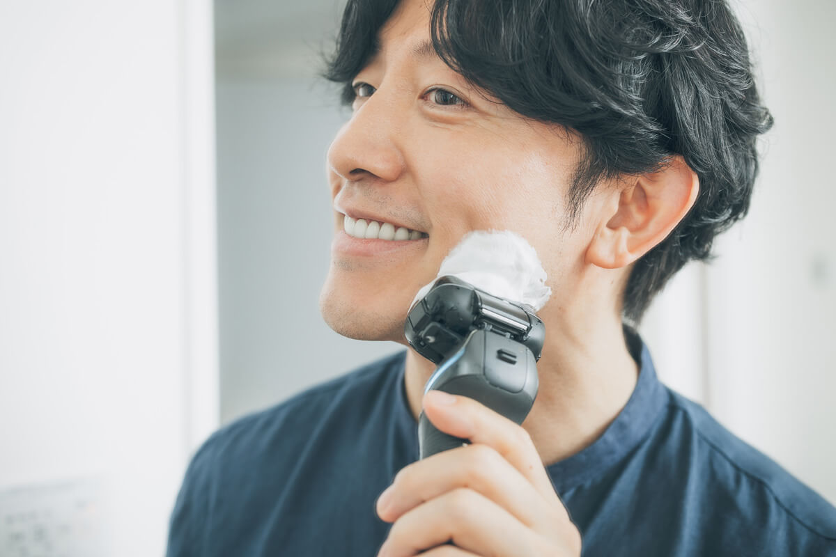 手持ちの洗顔剤※を使ってシェービングフォームをつくれる『泡メイキングモード』