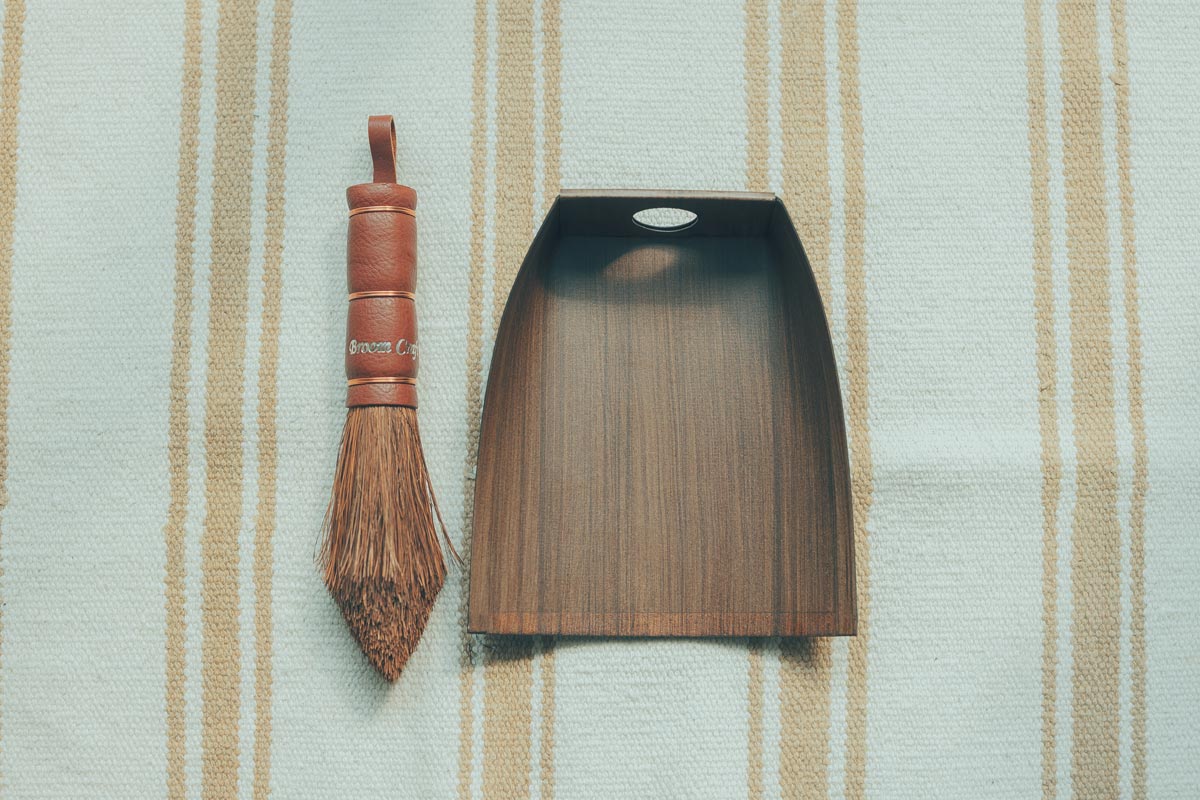 【Broom Craft】棕櫚ほうき・ちりとり -棕櫚と革が織りなす一生ものの掃除道具