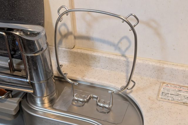 跳ね上げておけるタイプなら、使わないときも場所を取らずスッキリ