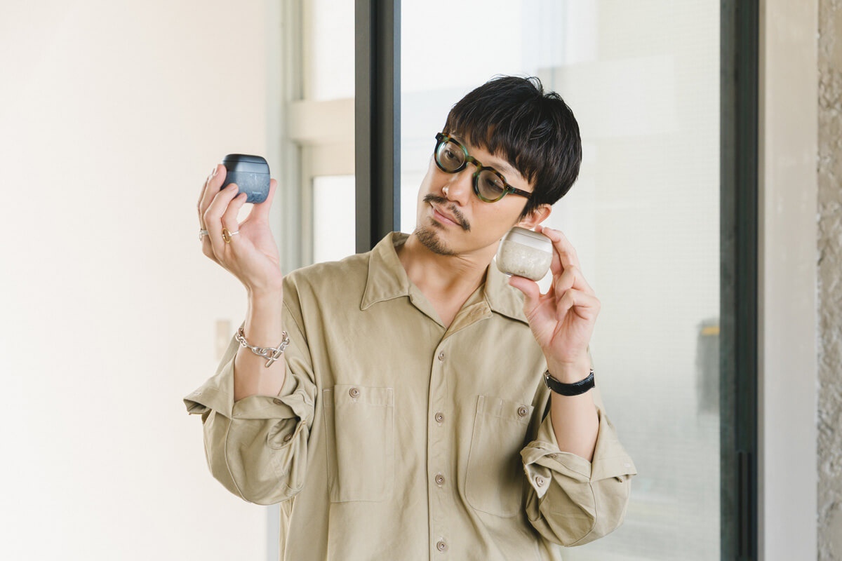 自分で買うなら藍かなと思うけど、プレゼントしてもらうなら紫もいい