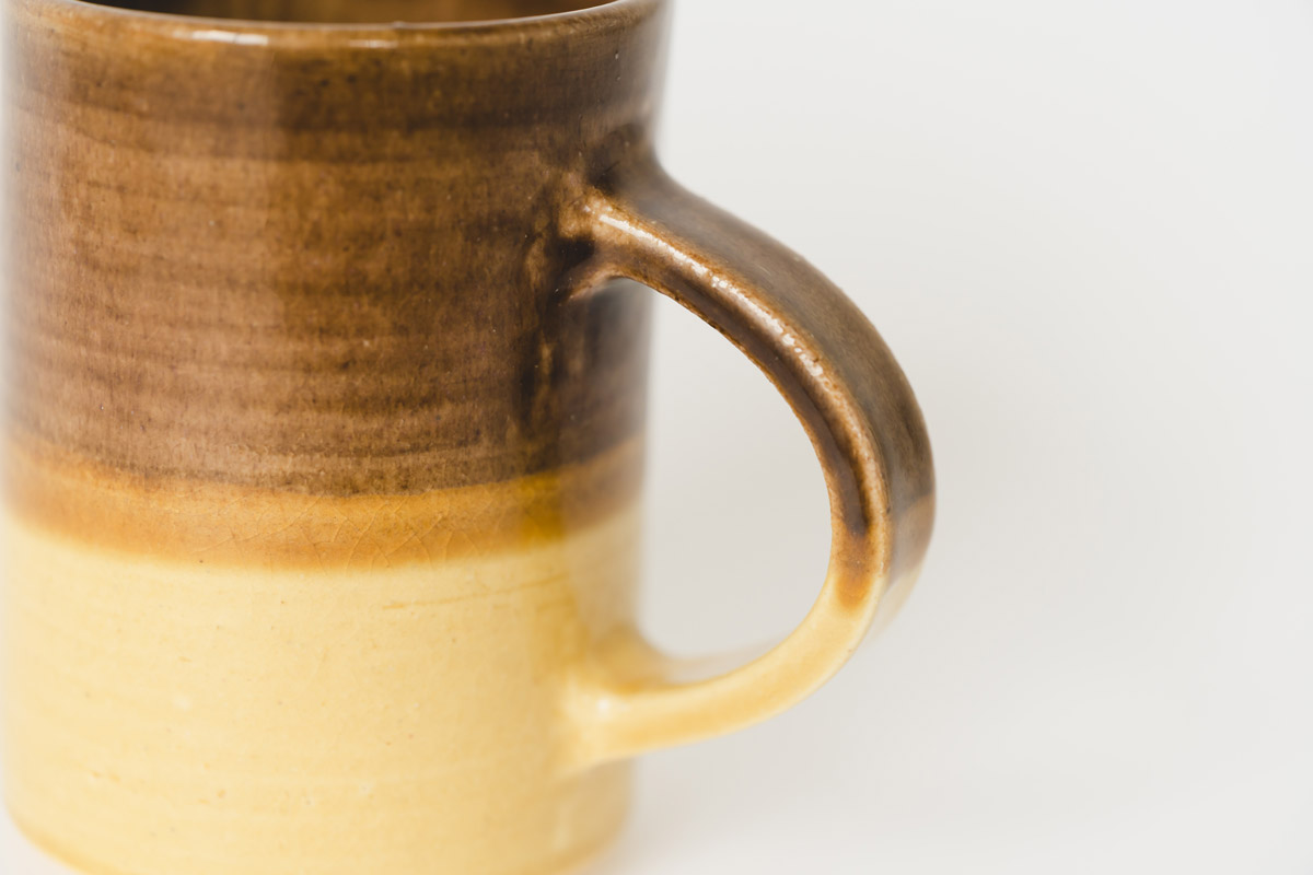 風格すら感じる個性がありつつも、他の食器ともなじむ親しみやすさがあるので、日常のあらゆるシーンの定番となりそうです。