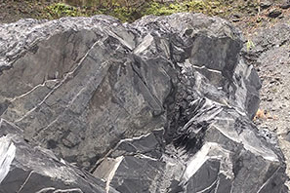 石巻市の特産「雄勝石」とは？