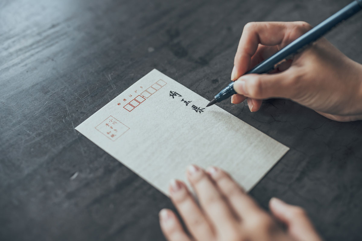 今回取材撮影にご協力いただいたのは、5代目・久保孝正さんが率いる「久保製紙」。