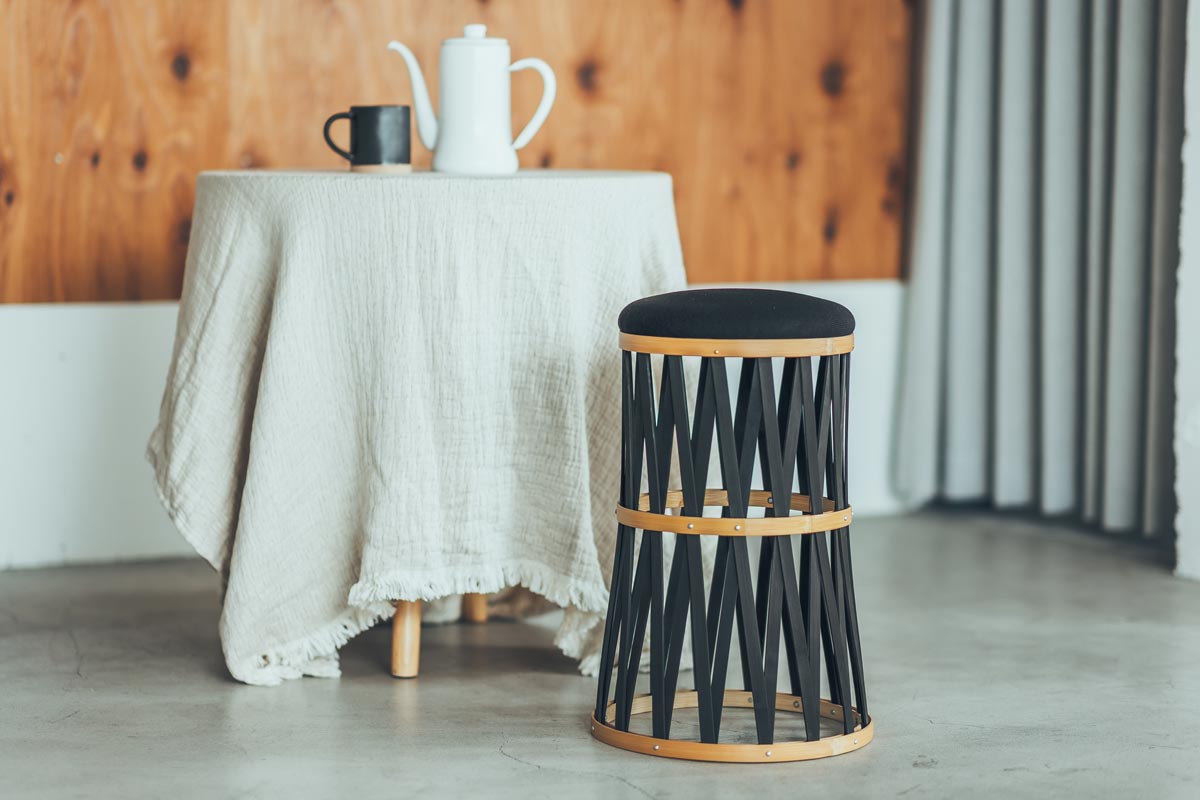 【竹松商店】BBスツール（Black×Natural）