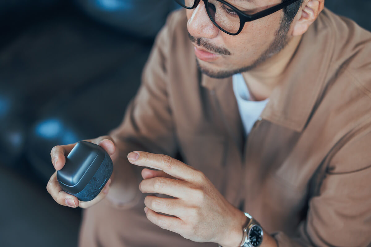 今までのシェーバーとは全く違う！唯一無二のミニマルなデザイン