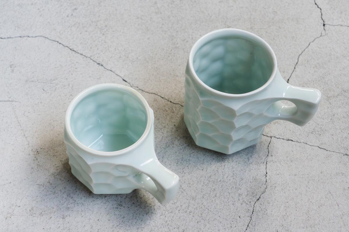 職人による手づくりの味わい深いデザイン