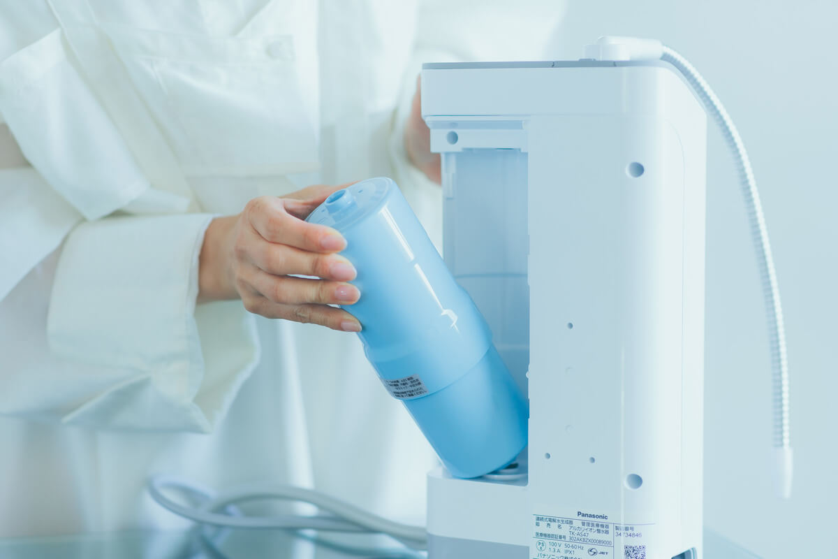 特徴1｜高性能カートリッジで除去対象19物質をろ過