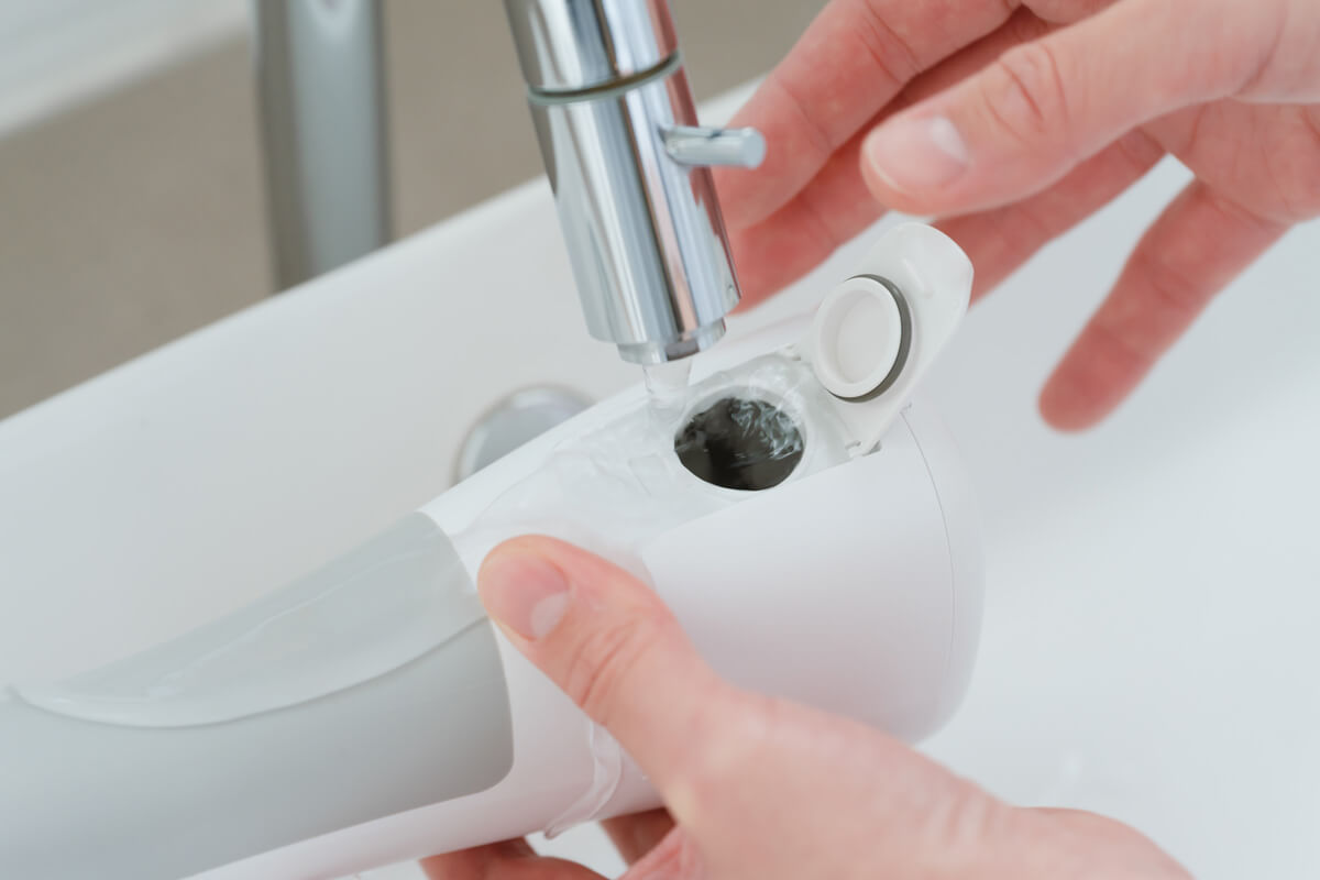 特徴3｜日常使いに便利な防水・コードレス設計