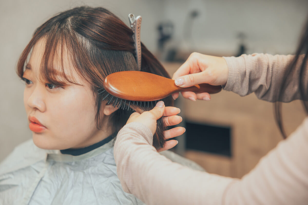 シャンプー前に行うブラッシングが仕上がりを左右する