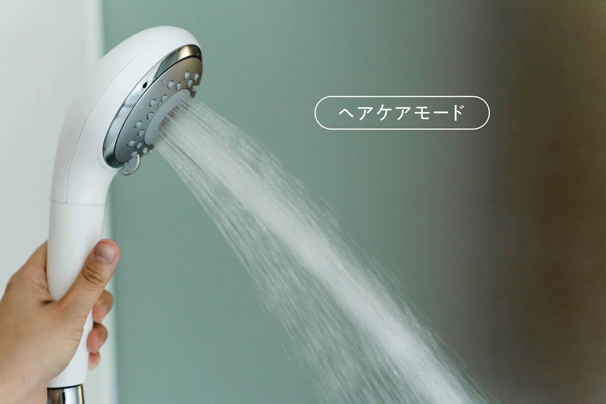 シャンプー＆すすぎ｜シャンプーが泡立つから摩擦レス！しっかり洗い流す