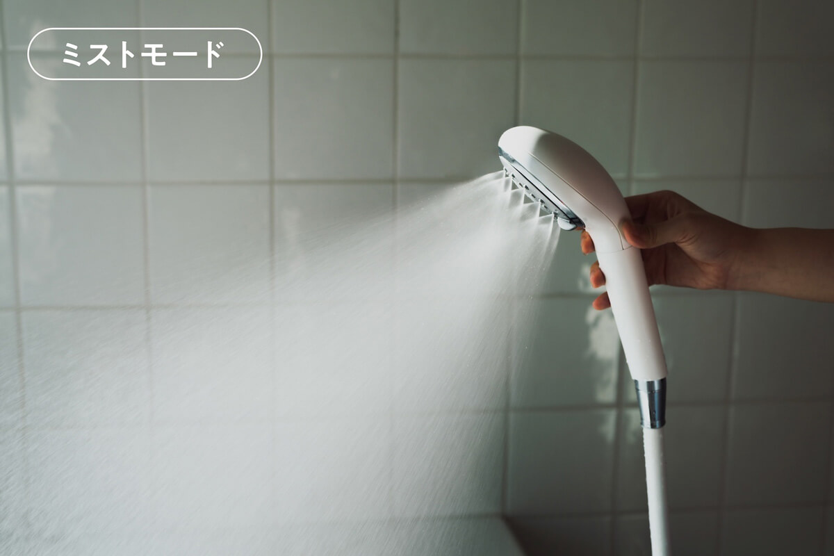 デリケートな顔周りのケアに特化した「ミストモード」。