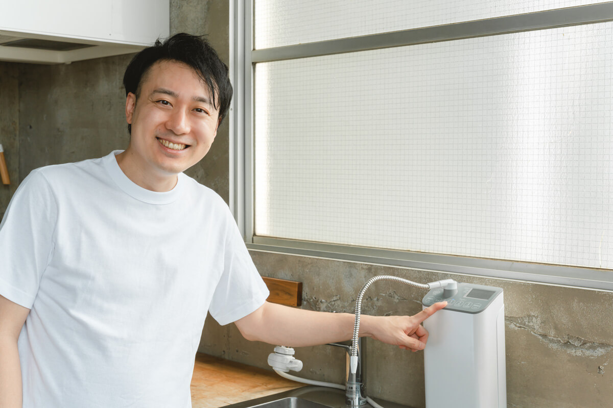「最初はレベルの低い『アルカリ１（飲み始め）』を、コップ1杯分程度から試していきましょう。