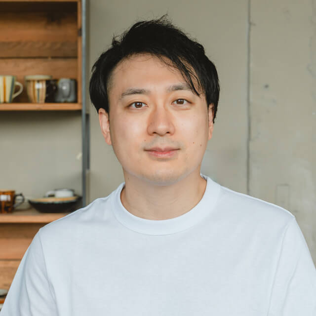 鶴田雅人