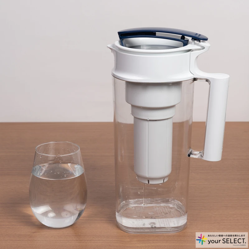 コップ1杯入れた時の水の状態と浄水ポッドの水の残量具合