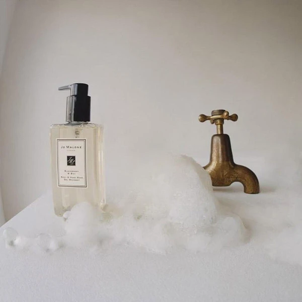 エスティ ローダー カンパニーズ｜Jo Malone London English Pear & Freesia Body & Hand Wash_2